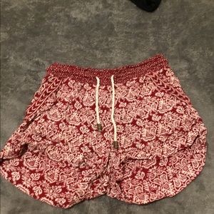 Boho Red/White Pattern Shorts